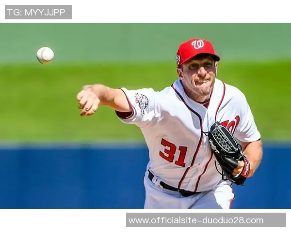 华盛顿联主场迎战亚特兰大球队争夺关键三分之战