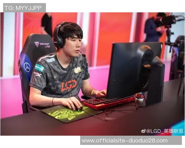 札幌冈萨与大官松鼠的精彩对决引发的热议与期待 札幌冈萨与大官松鼠的精彩对决引发的热议与期待